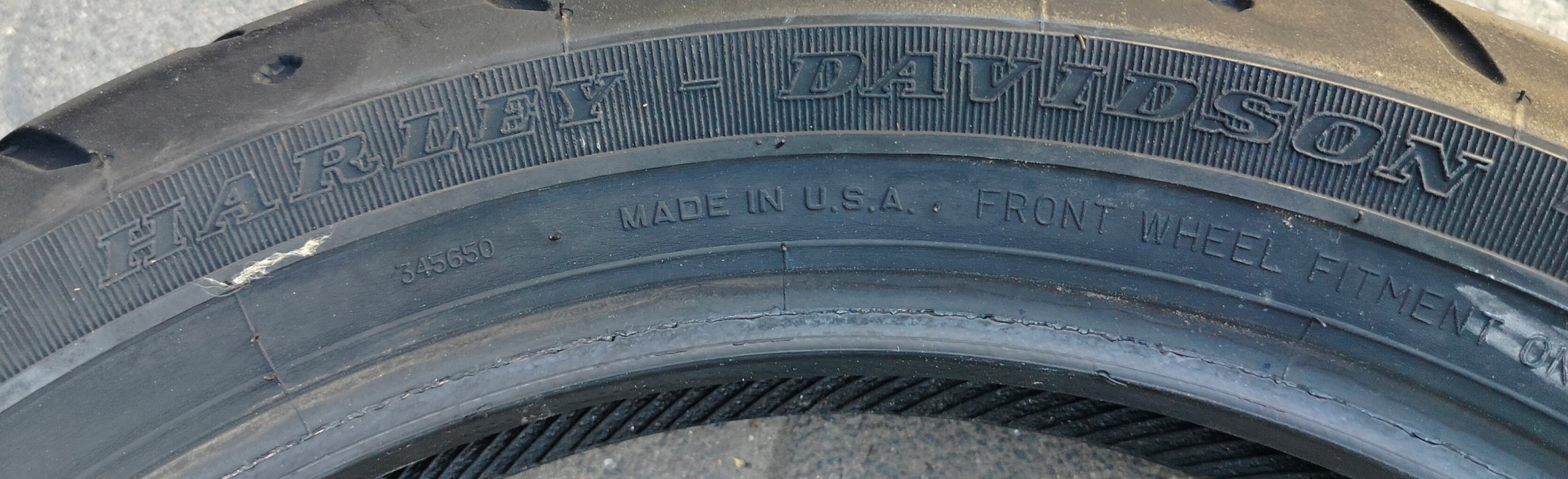 15611272452