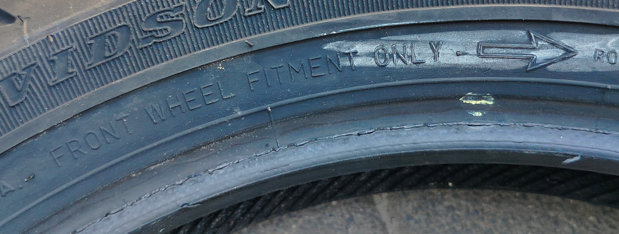 15611272452