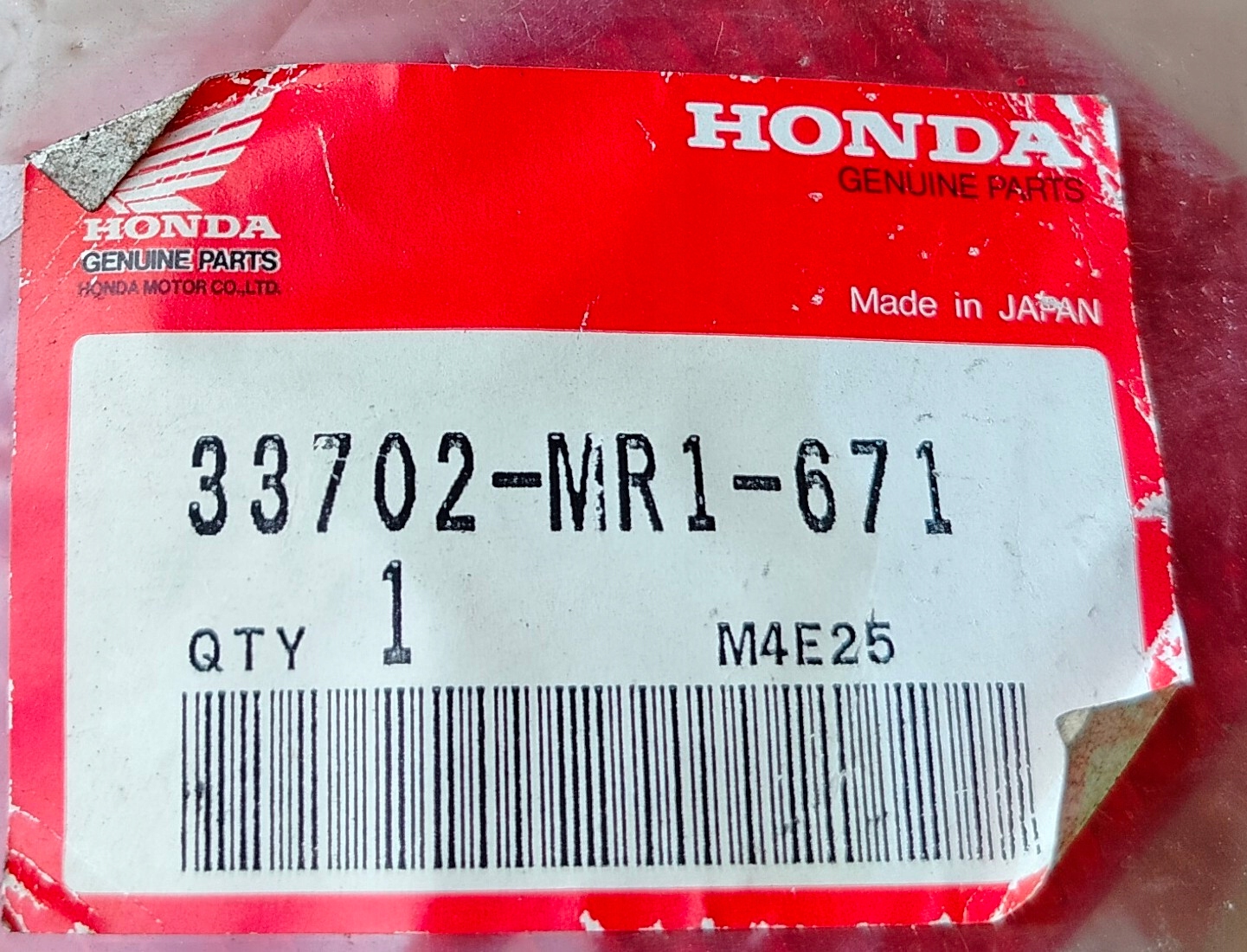 15678984939