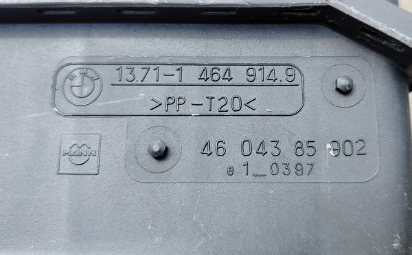 15725921578
