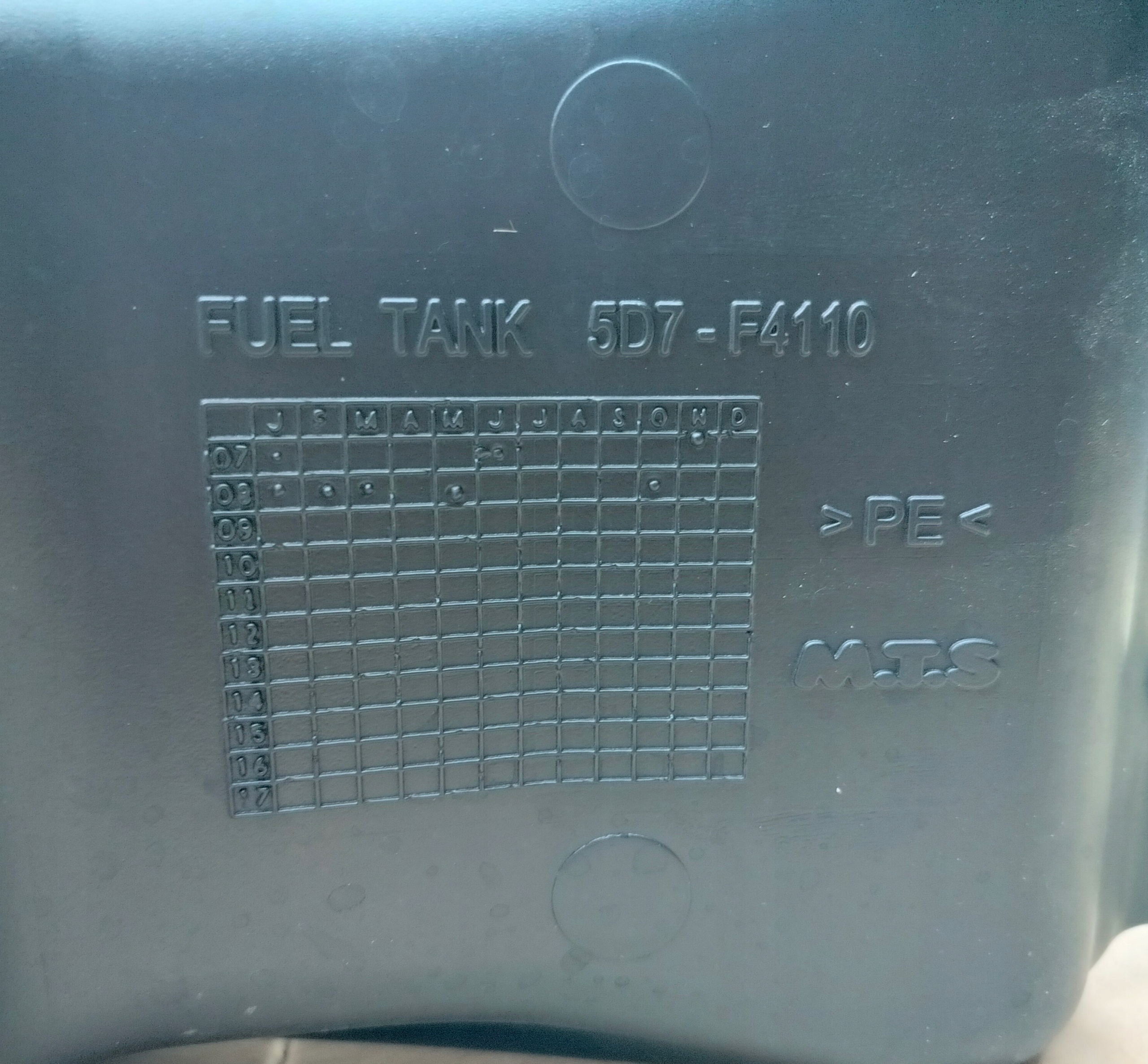 15878953887